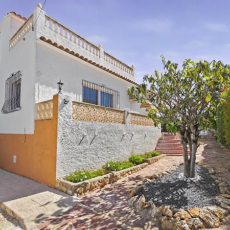 Avanoa - Caleta Calpe