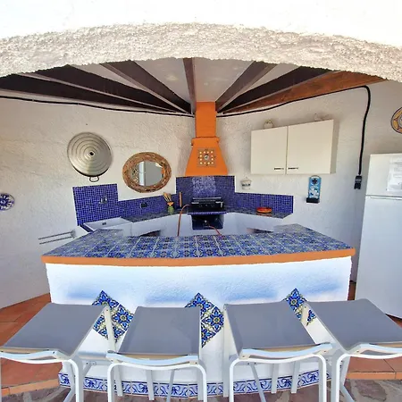 Villa Avanoa - Caleta *